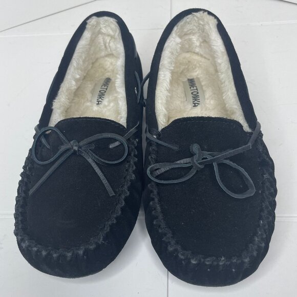 Minnetonka Womens Black Suede & Faux Fur Lined Moccasin Slippers Size 10M - Picture 2 of 8